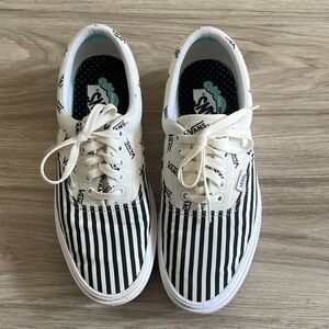 Vans Comfycush Era Shoes